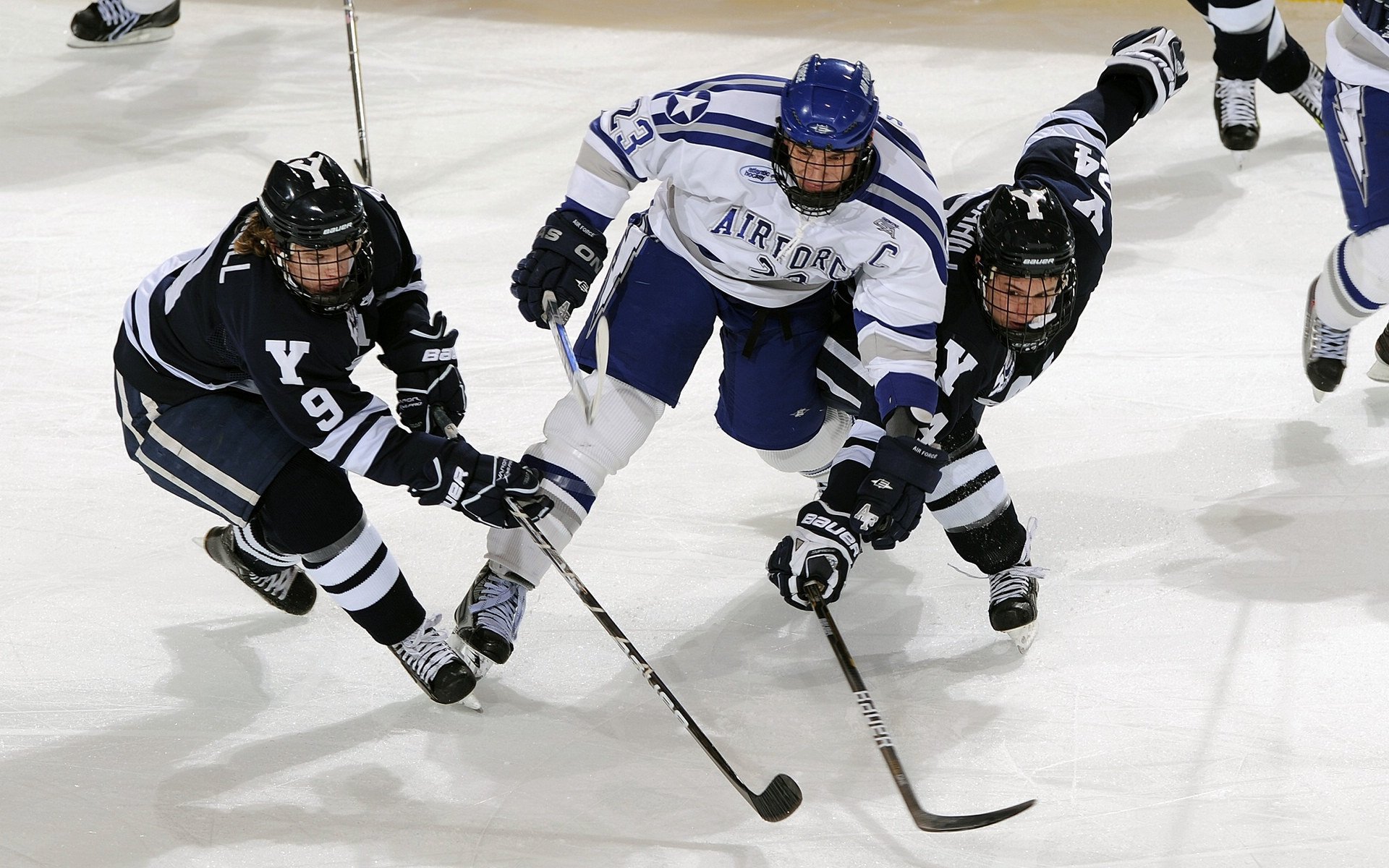 维尔·冯·威克：南非队的锋线引擎，他的进攻总是能打破防守封锁